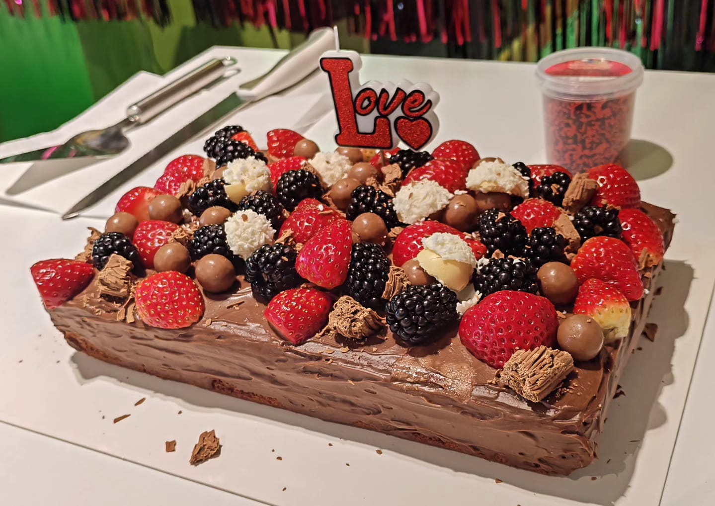 Berry Noir-ice Sheet Cake